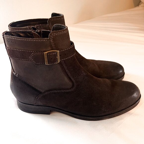 Clarks Mens Brown Nubuck Shearling Lined Ankle Boots 10M Winter Warm - Picture 5 of 14